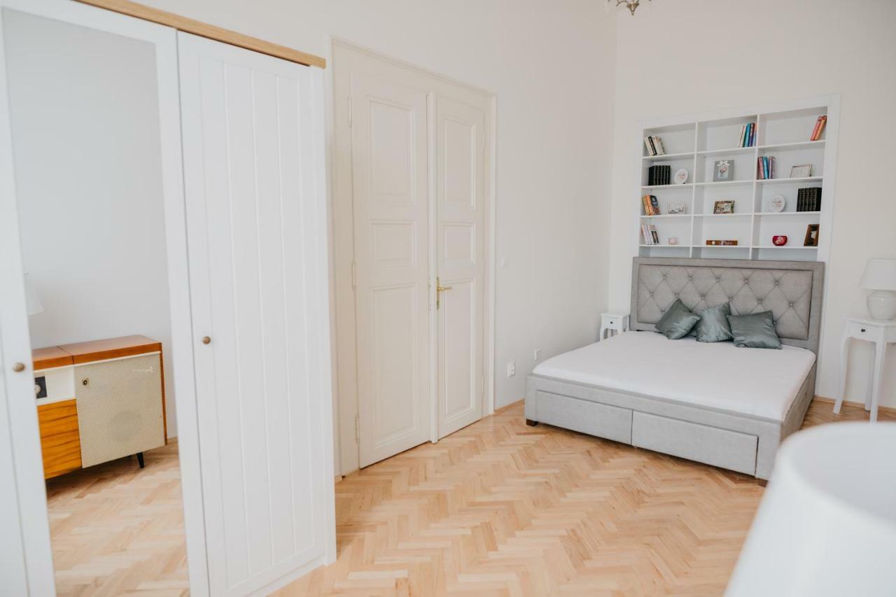 Cassovia Accommodation コシツェ エクステリア 写真
